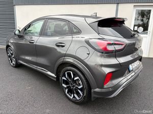 211 Ford Puma ST-Line X 1.0 MHEV - Image 3