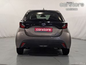 Toyota Yaris 1.5 - Image 4