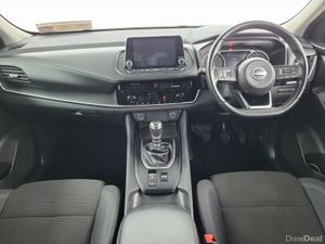 Nissan Qashqai 1.3 PET MILD HYBRID SV - Image 4