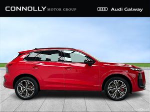 Audi Q3 €582 p/m - E-HYBRID S-LINE 220kW A/T ~BLAC - Image 4