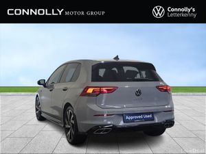 Volkswagen Golf 1.5 TSI 130HP R-Line - Image 3