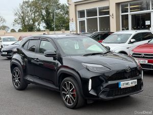 GR SPORT **231 TOYOTA YARIS CROSS  1.5 HYBRID - Image 4