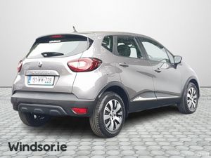 Renault Captur 0.9 TCe 90 PLAY - Image 3