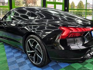 Audi e-tron GT quattro AA Approved 1 Year Warranty - Image 4