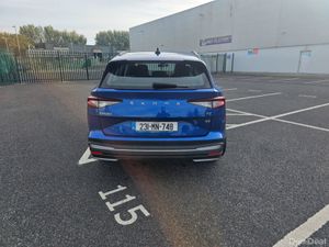 Skoda Enyaq 60 IV 5DR, FULL EV, UP TO 385 KM RANGE - Image 4