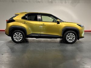 Toyota Yaris Cross 1.5 HYBRID AUTOMATIC COMPACT SU - Image 3