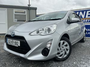 TOYOTA AQUA AUTO 1.5 PETROL HYBRID 130,000 KMS - Image 2
