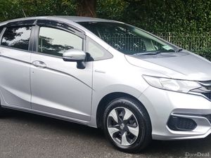 Honda Fit 2017 **NCT 2028** 1.5 HYBRID AUTO 5dr - Image 3