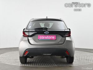 Toyota Yaris Yaris Hybrid 1.5 - Image 4