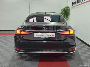Lexus ES 2.5 HYBRID LUXURY AUTOMATIC **HUGE SPEC / - Image 4