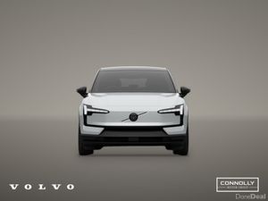 Volvo EX30 P5 Long Range Ultra Black Edition - Image 3