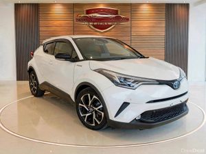 2018 Toyota C-HR Hybrid G leather Spec - Image 3