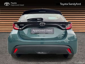 Toyota Yaris HYBRID LUNA // REAR CAMERA // TOYOTA - Image 4