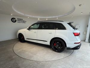 Audi Q7 50 TDI Quattro S Line 5dr Tiptronic - Image 2