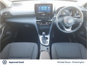 Toyota Yaris Cross 1.5 Hybrid Luna - Image 2
