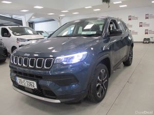 Jeep Compass 1.5 MHEV HYBRID ALTITUDE EDITION 2025 - Image 4