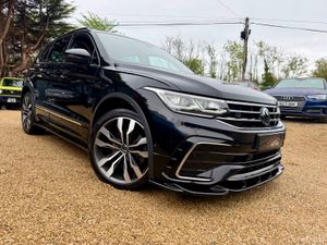 2023 Volkswagen Tiguan R-Line 1.4tsi Phev - Image 2