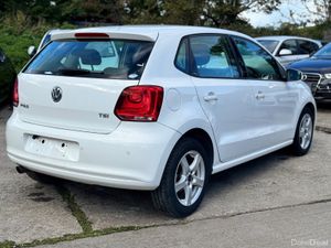 VW POLO 1.2L Auto 2013 51000KM 2 Keys - Image 4