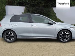 Volkswagen Golf 2.0 TDI 150 R-Line 5dr DSG - DIGIT - Image 3