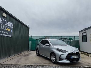 2020 TOYOTA YARIS 1.5 HYBRID - Image 4