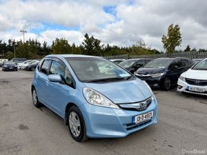 HONDA FIT 2013  1.3 Petrol / Hybrid - Image 3