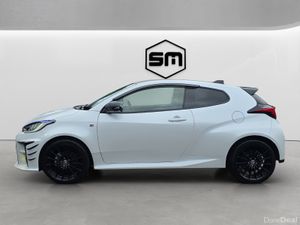 2021 TOYOTA YARIS 1.5 GR FACTORY REPLICA. - Image 4