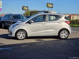 Hyundai i10 1.2 Petrol Automatic - Image 2