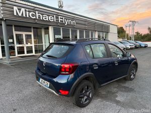 Dacia Sandero Stepway 1.5DCi SE 182 - Image 2