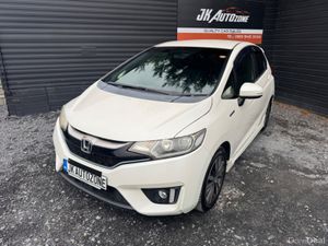 Honda Fit 1.5 HYBRID AUTO - Image 3