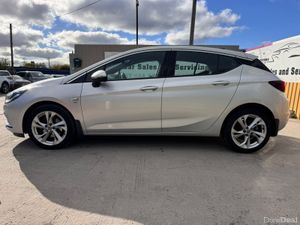 171 Opel Astra 1.6CDTi 110PS Sri Low Miles - Image 4