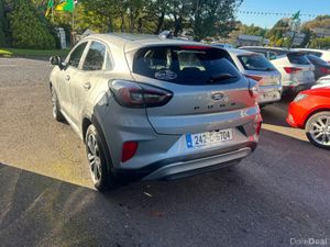 Ford Puma TITANIUM 5DR 1.0T 125 MHEV - Image 4