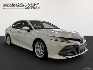 2020 Toyota Camry 2.5 Self Charging Hybrid Leather - Image 3