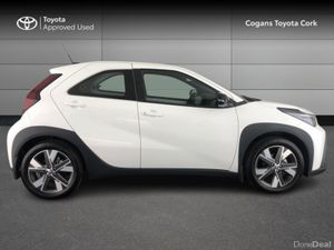 Toyota Aygo X Aygo X HEV Pulse - Image 3