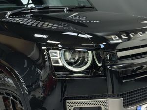 LAND ROVER DEFENDER D90 D300 HSE X DYNAMIC 3 SEATS - Image 3