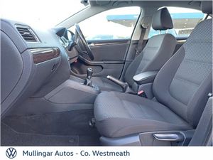 Volkswagen Jetta 2.0 TDI 110HP Comfortline - Image 4