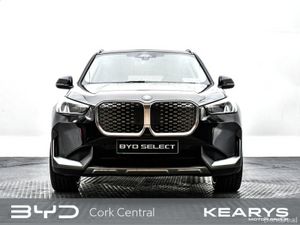 BMW iX1 eDrive 20 Sport  204 FWD Auto 11kW/22kW Ch - Image 4