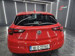 Opel Astra 2018 - Image 3