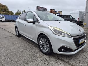 2016 Peugeot 208 - Image 2