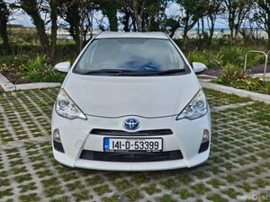 2014 TOYOTA AQUA 1.5 HYBRID - Image 2