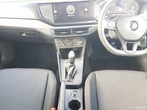 Volkswagen Polo 1.0 TSI TRENDLINE AUTOMATIC - Image 4