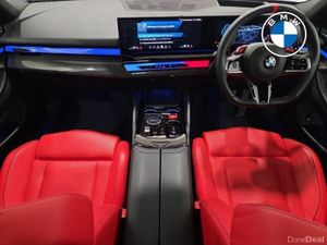 BMW M5 Saloon - Image 4