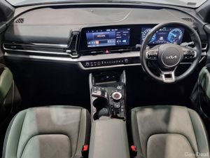 Kia Sportage ** ANNIVERSARY EDITION ** 1.6i HEV ** - Image 2