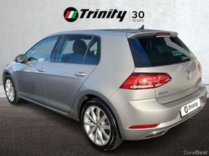 Volkswagen Golf ** HIGHLINE ** HUGE SPEC ** TRINIT - Image 3