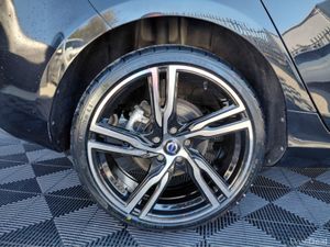 Volvo V40 Volvo v40 1.6 petrol, auto, loads of spe - Image 2