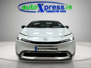 Toyota Prius 2.0 PHEV, Panoramic roof, Ultra Low m - Image 3