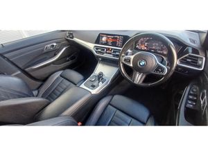 BMW 3-Series 330d M SPORT TOURING - Image 4