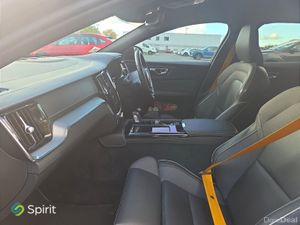 Volvo V60 T8 Plug In Hybrid "Polestar Engineered" - Image 4