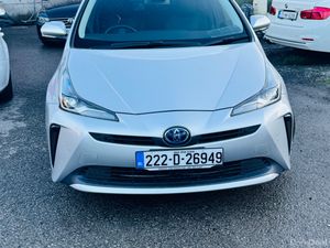 TOYOTA PRIUS HYBRID HI SPEC 42K KM LIKE NEW SENSOR - Image 2