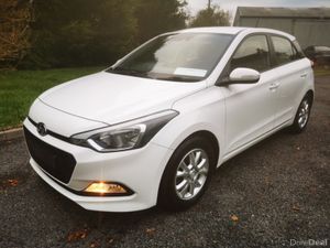 Hyundai i20 1.2 SE New NCT - Image 4