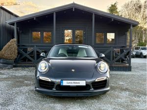 Porsche 911 TURBO S, BOSE SOUND SYSTEM, PAN ROOF, - Image 2